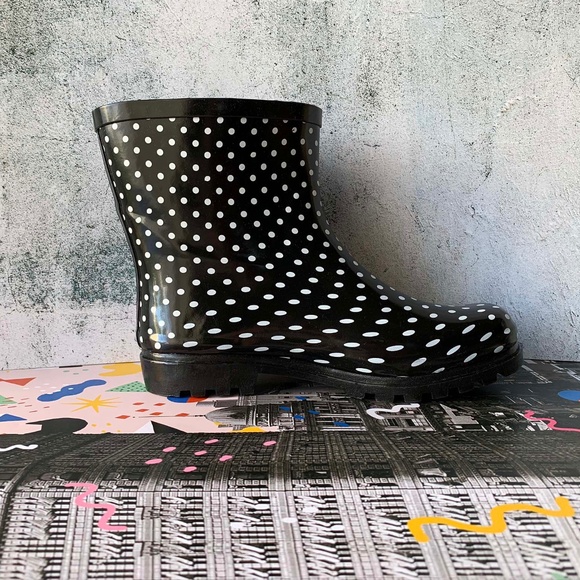 Rain Boot - Picture 2 of 11